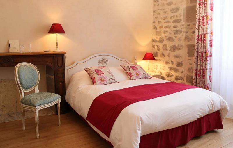 Domaine Saint-Roch Hotel Spa Salzuit ภายนอก รูปภาพ