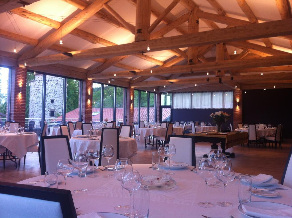 Domaine Saint-Roch Hotel Spa Salzuit ภายนอก รูปภาพ